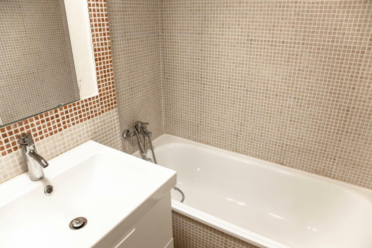 Akutuna - Casa Familiar Con Piscina , Garaje & Pista De Padel Zahara de los Atunes Kültér fotó