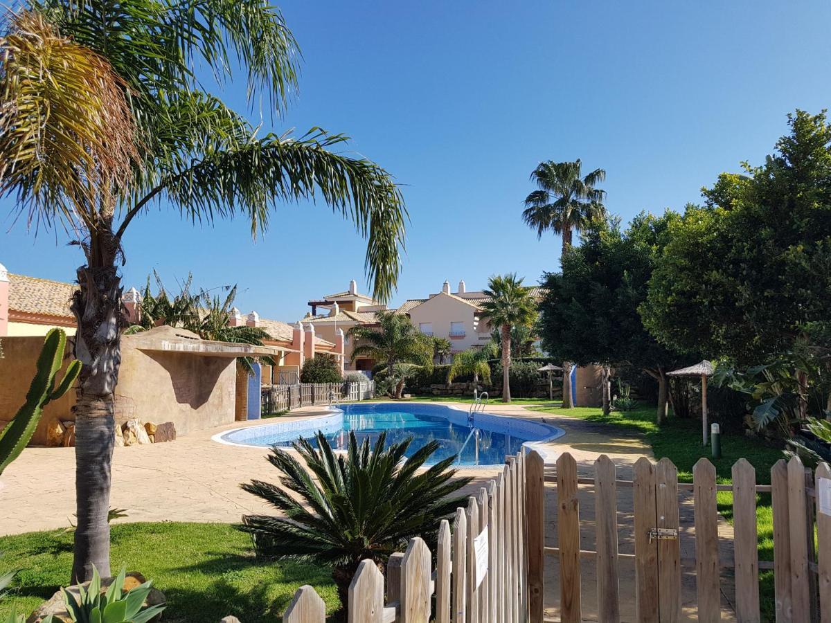 Akutuna - Casa Familiar Con Piscina , Garaje & Pista De Padel Zahara de los Atunes Kültér fotó